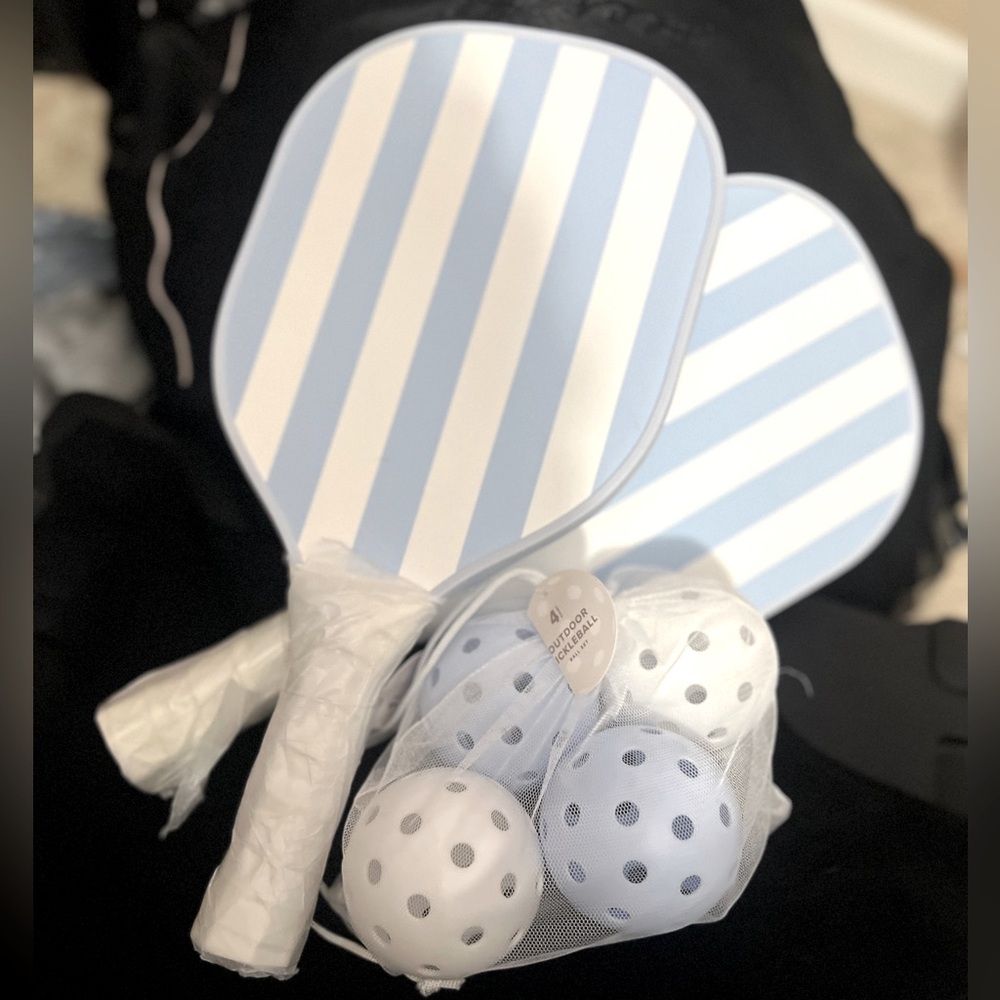 NWT- 7-Piece Striped Pickleball Set